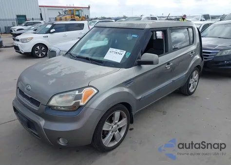 2011 Kia Soul ! from USA, damaged, VIN KNDJT2A23B7313996